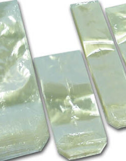 Pack of 50 clear cellophane favour bags for fans