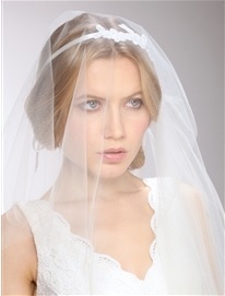 Garland Lace Bridal Veil - White