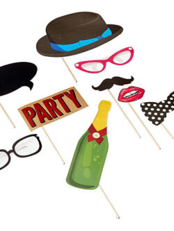 10 Fun Birthday Party Props for Photo Booths