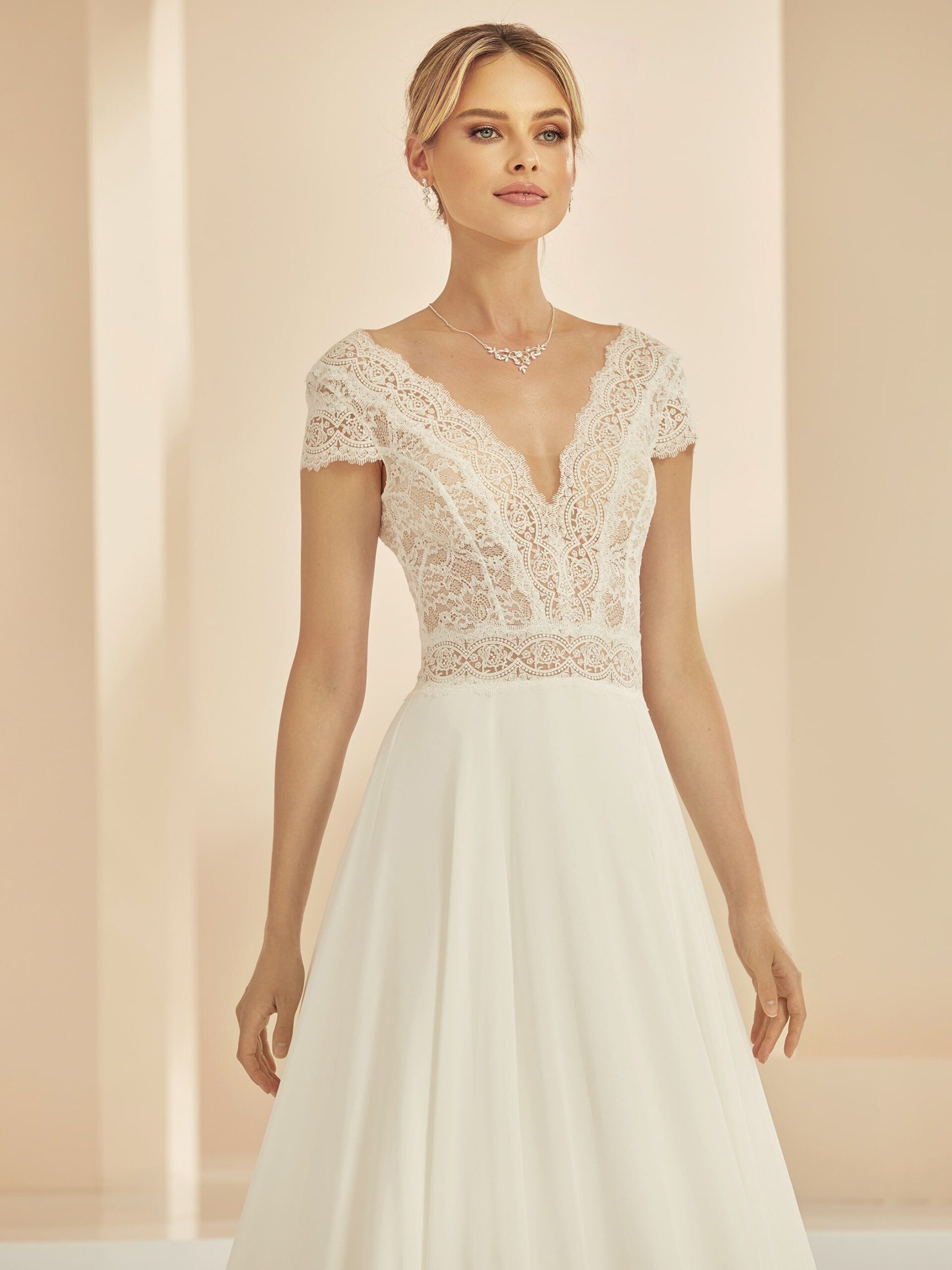 bianco-evento-bridal-dress-eufrat-2-sublime-wedding-shop